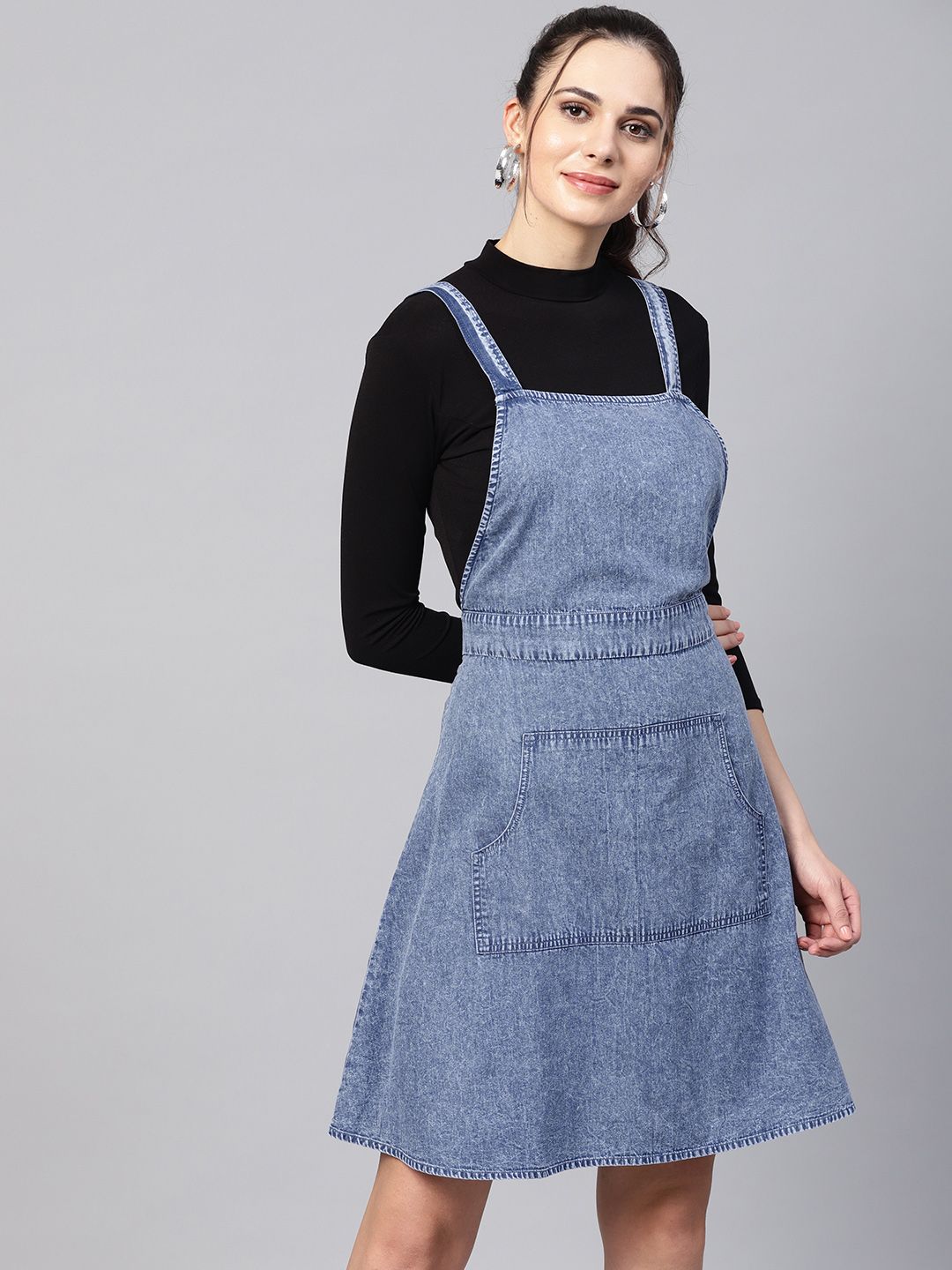 SASSAFRAS Women Blue Chambray Solid Pinafore Dress