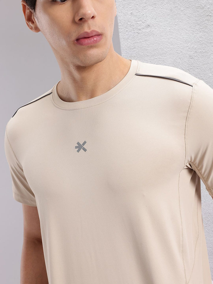 HRX by Hrithik Roshan Men Solid Round Neck Running T-shirt with Perforations