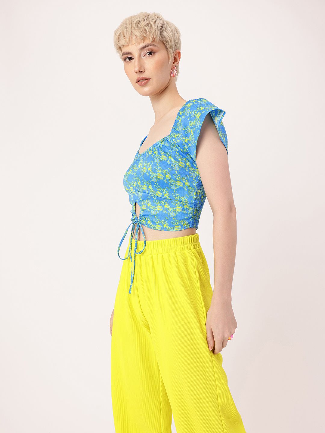 DressBerry Poolside Bloom Floral Tie-Up Crop Top