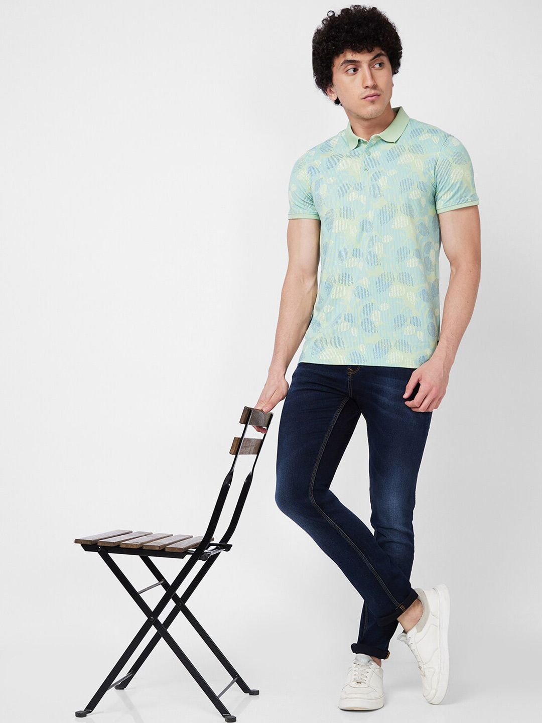 SPYKAR Floral Printed Polo Collar Slim Fit T-shirt