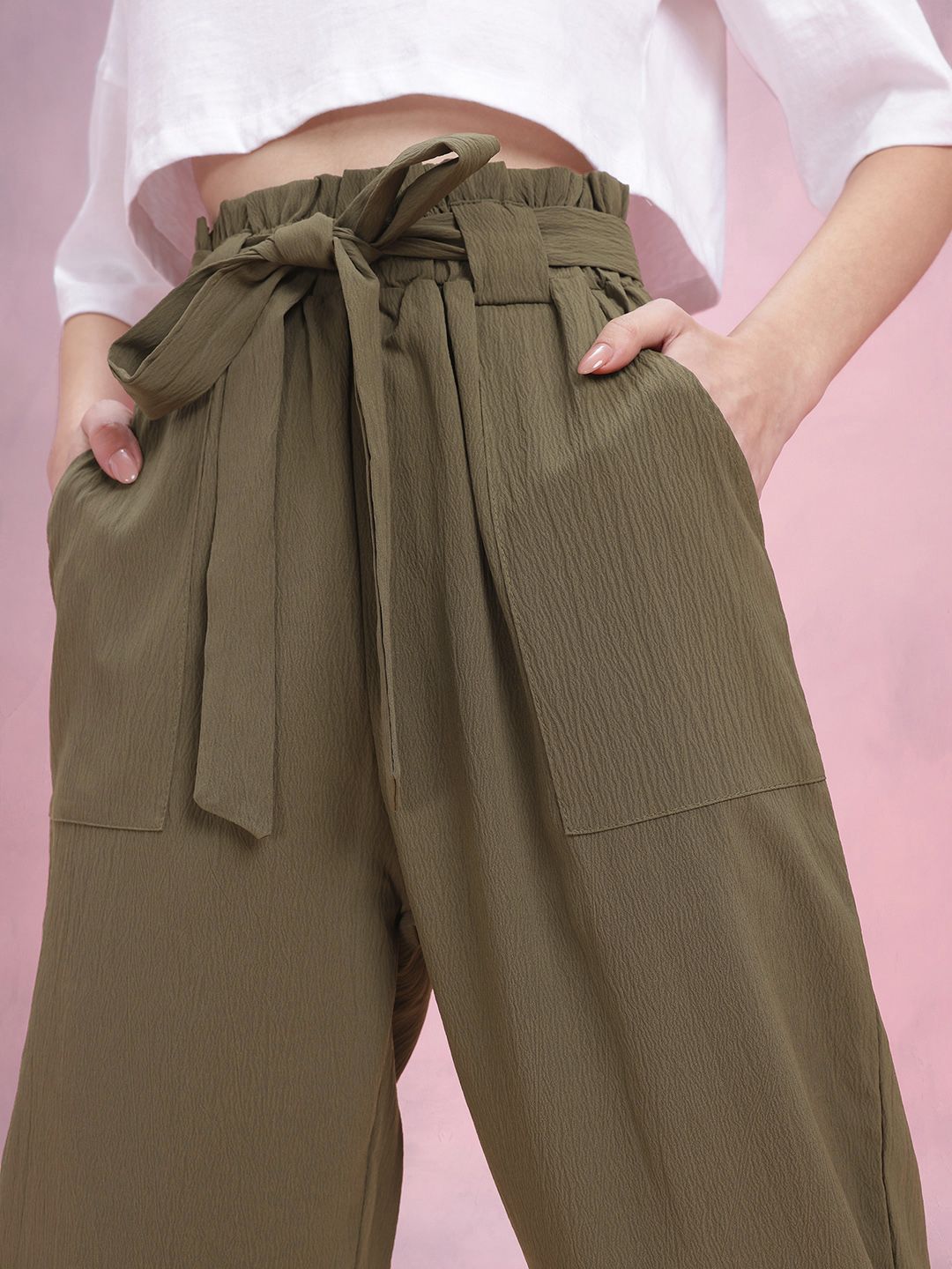 DressBerry Women Crinkled Belted Trousers