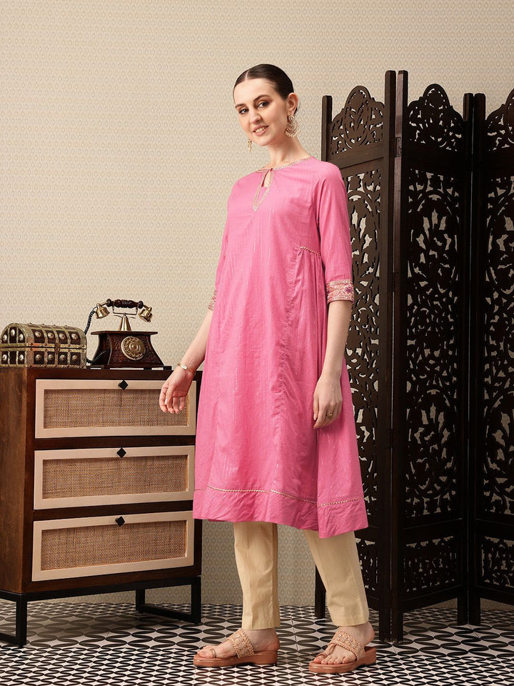 House of Pataudi Striped Keyhole Neck Sequinned A-Line Jashn Kurta