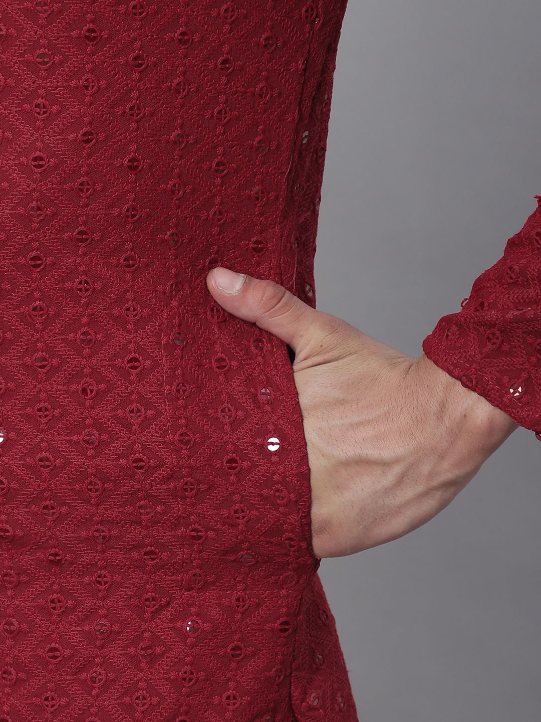 Sojanya Geometric Cotton Cotton Kurta dengan Churidar