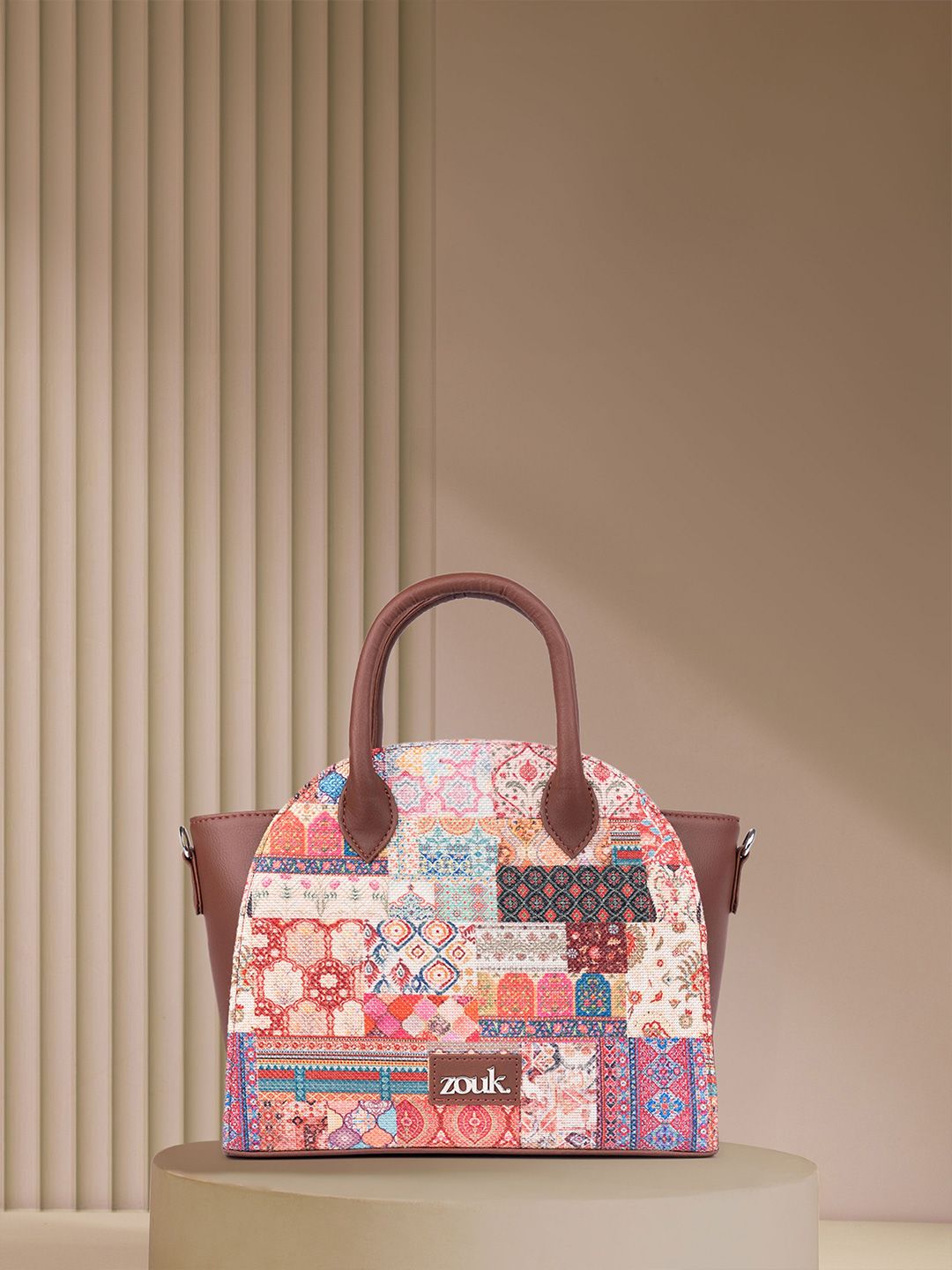 ZOUK Women Ethnic Motifs Printed Swagger Handheld Bag