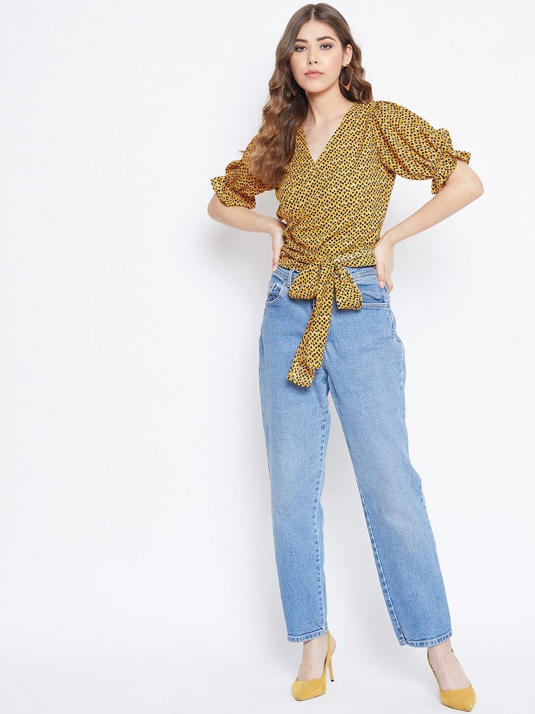 Berrylush Women Yellow Printed Wrap Top