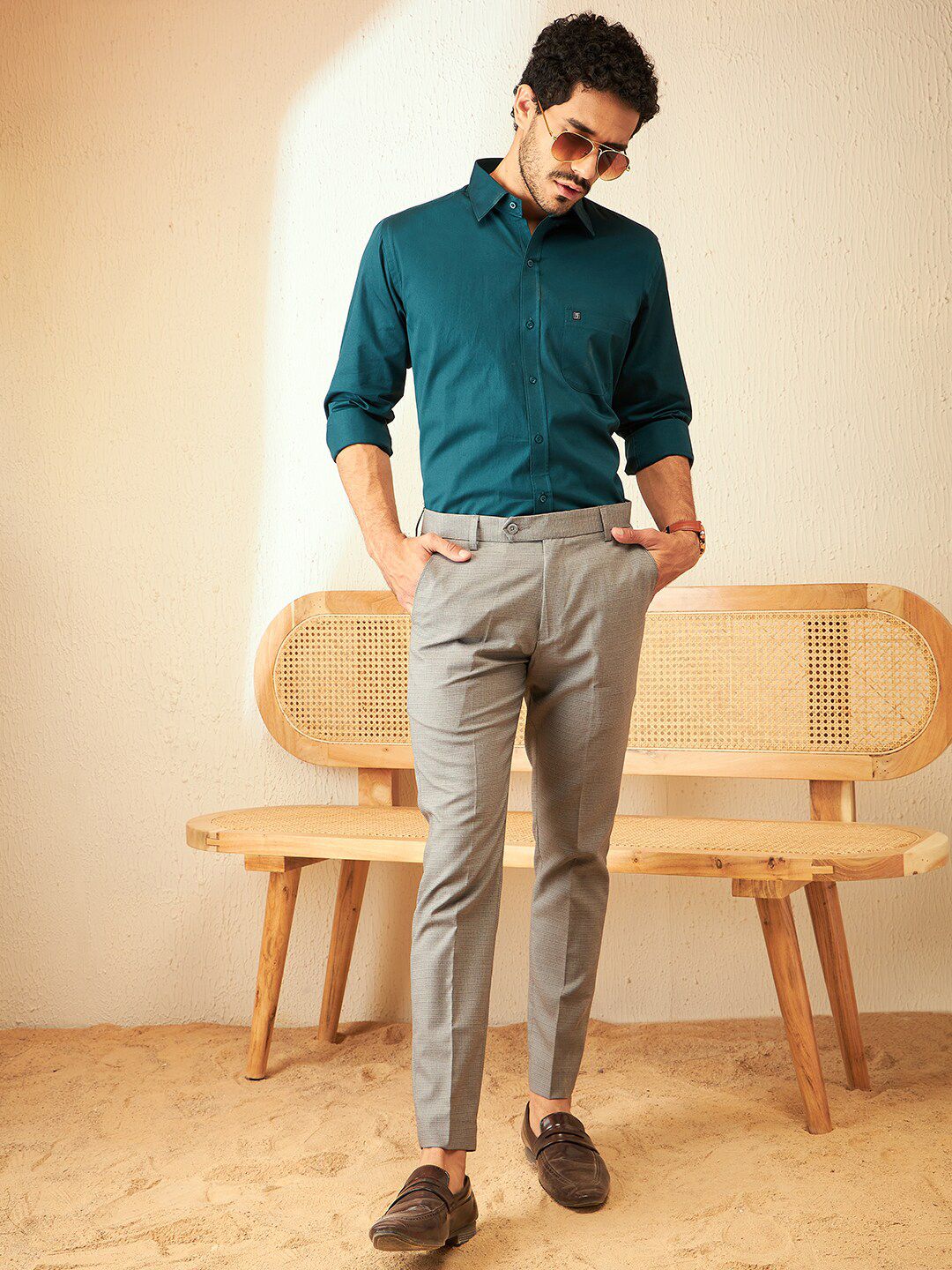 DENNISON Smart Spread Collar Cotton Formal Shirt