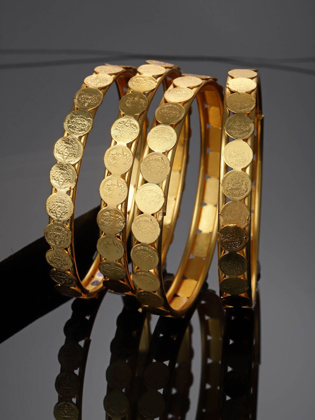 PANASH Set of 2 Gold-Plated Bangles