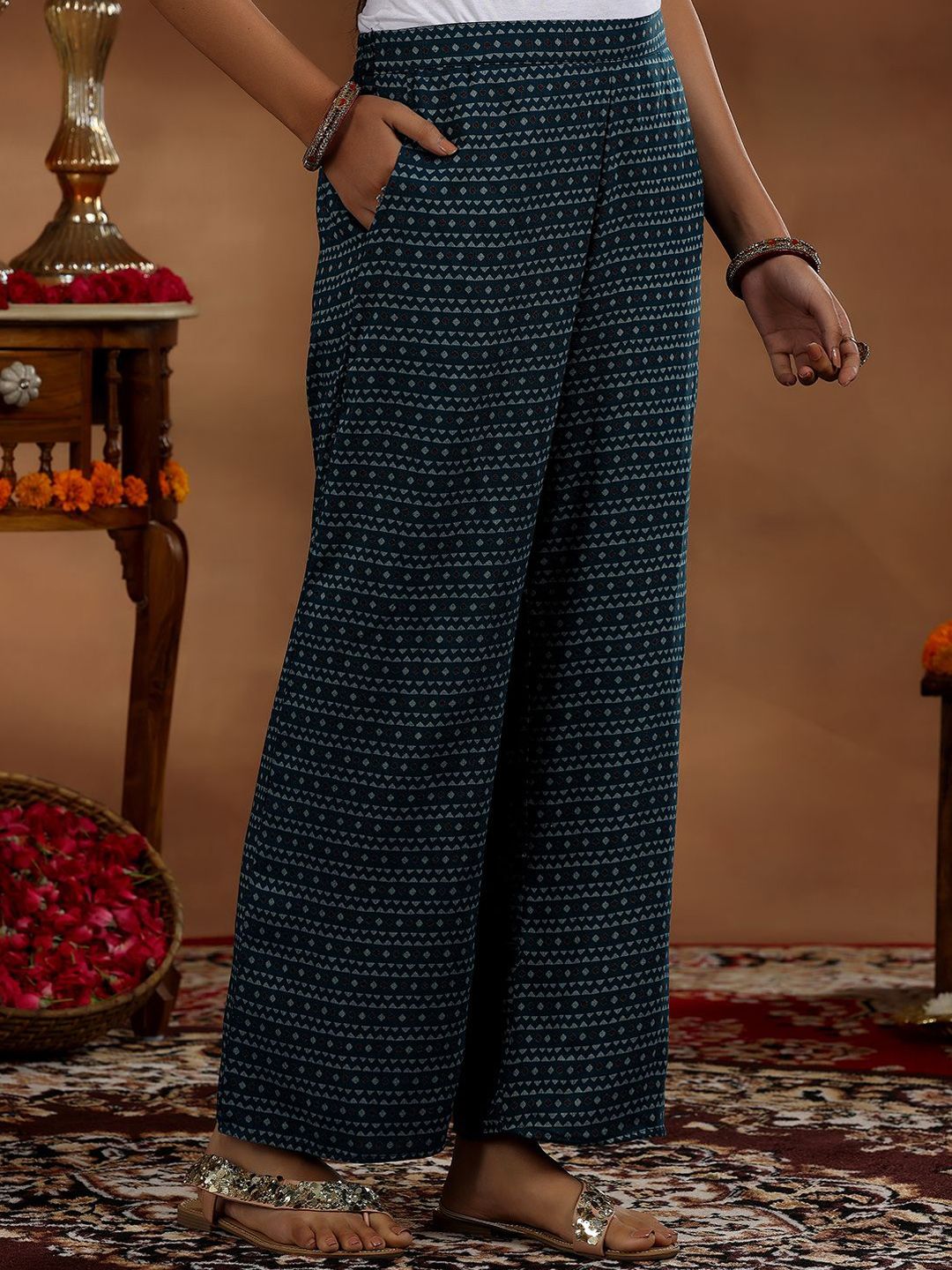 Libas Ethnic Motifs Printed Empire Gotta Patti Kurta with Trousers & Dupatta