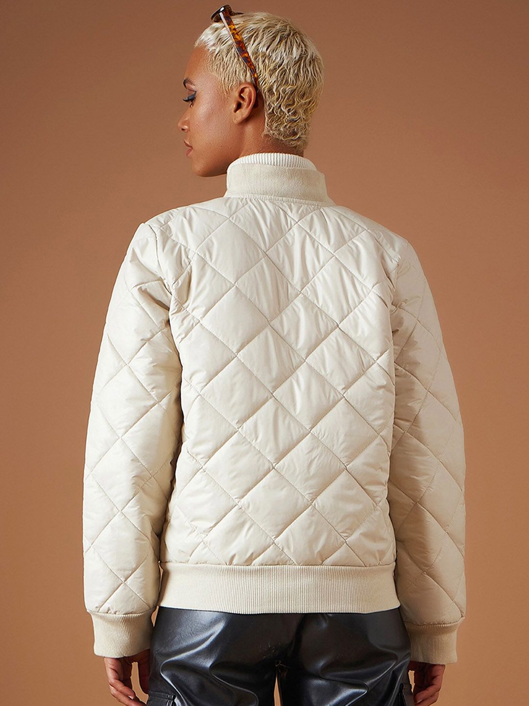 SASSAFRAS Mock Collar Quilted Jacket