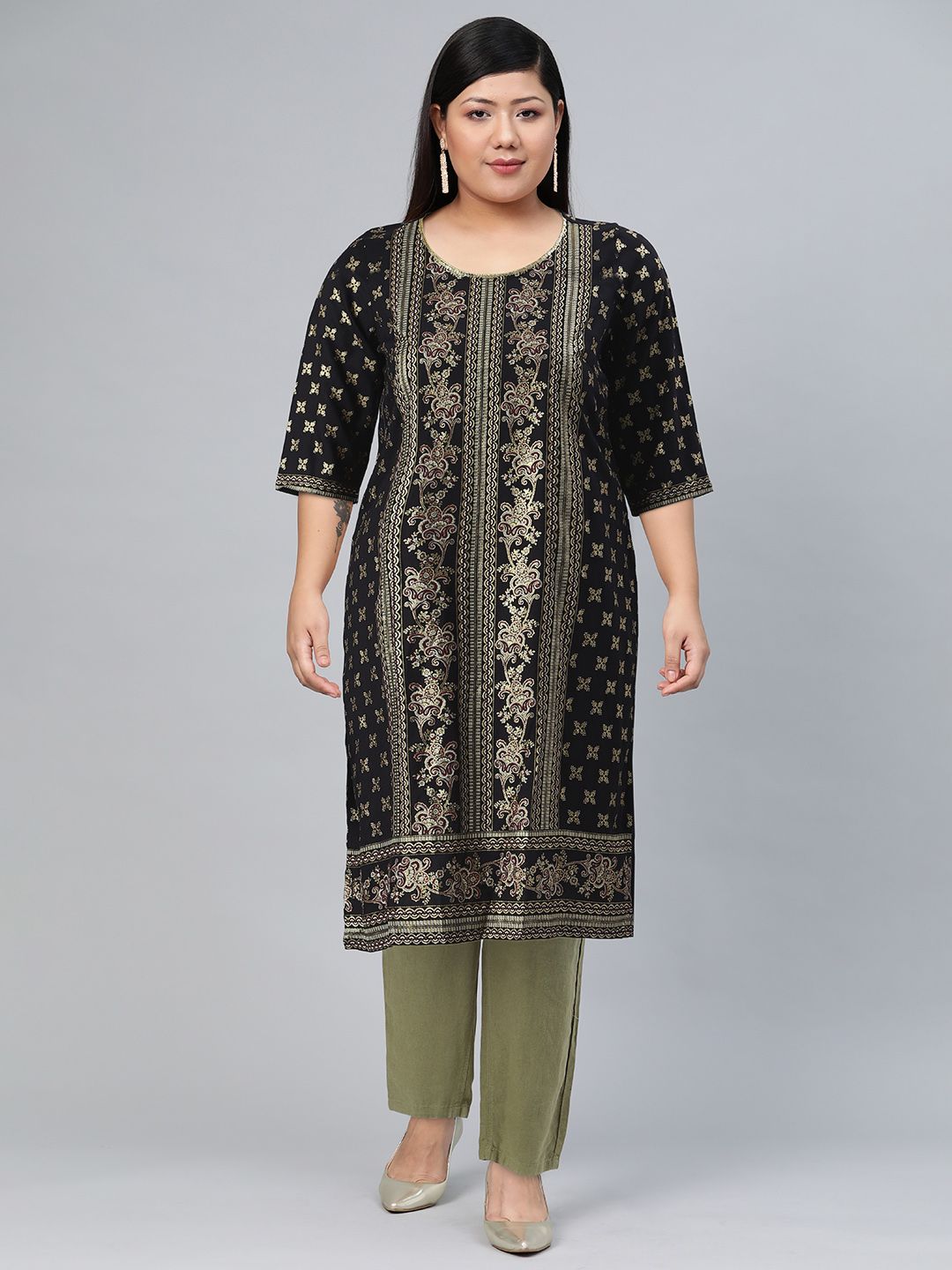 Aurelia Women Black Floral Print Viscose Straight Kurta