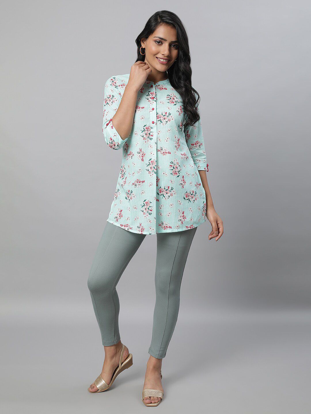 AURELIA Floral Printed Pure Cotton Pleated Kurti