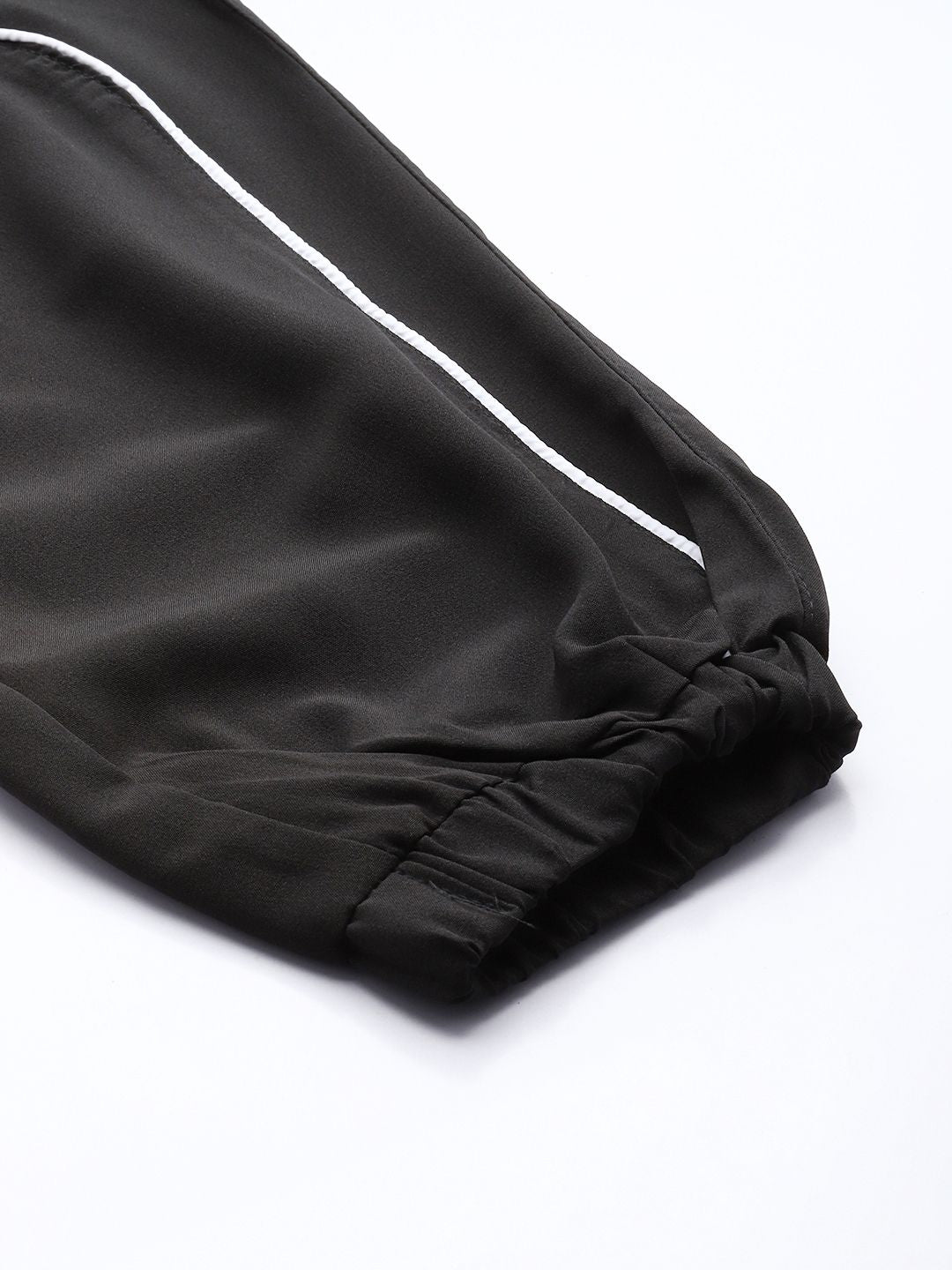 HRX by Hrithik Roshan Men Regular Fit Joggers