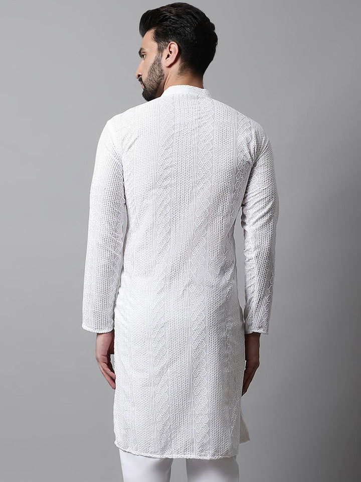 Jompers Men White Chikankari Embroidered Pure Cotton Kurta