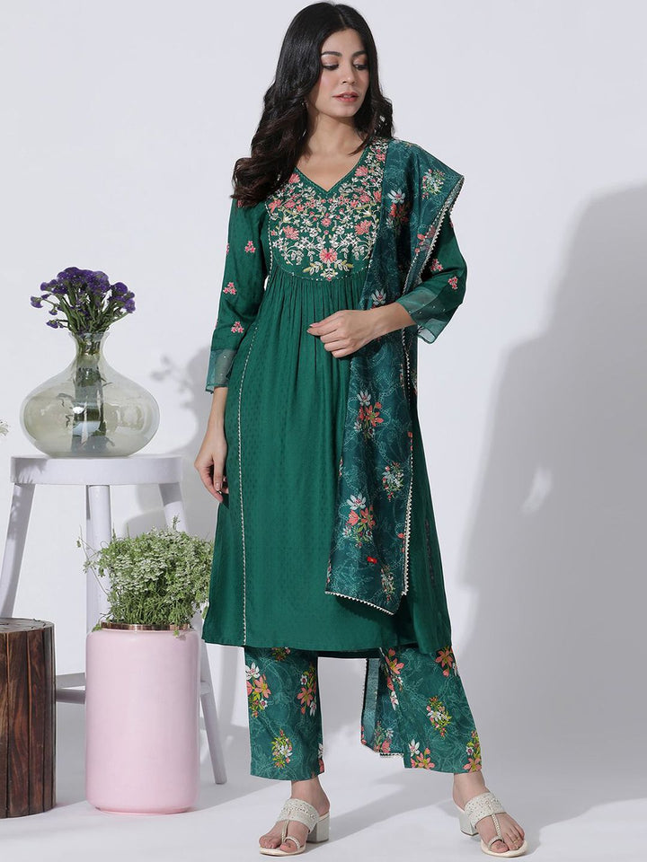 W Floral Yoke Design V-Neck Thread Work A-Line Pleated Kurta With Trousers & Dupatta
