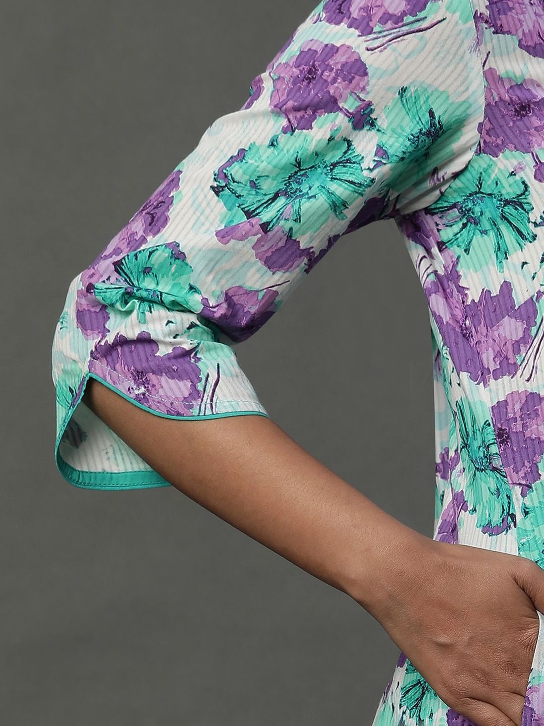 AURELIA Floral Printed Regular Pure Cotton Band Collar Straight Kurta with Trousers