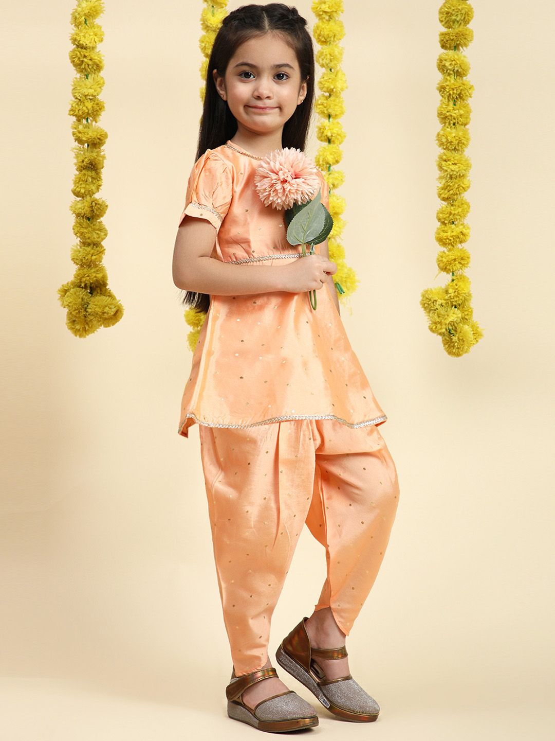 Cutiekins Girls Ethnic Motifs Embroidered Zari Kurta With Dhoti Pants