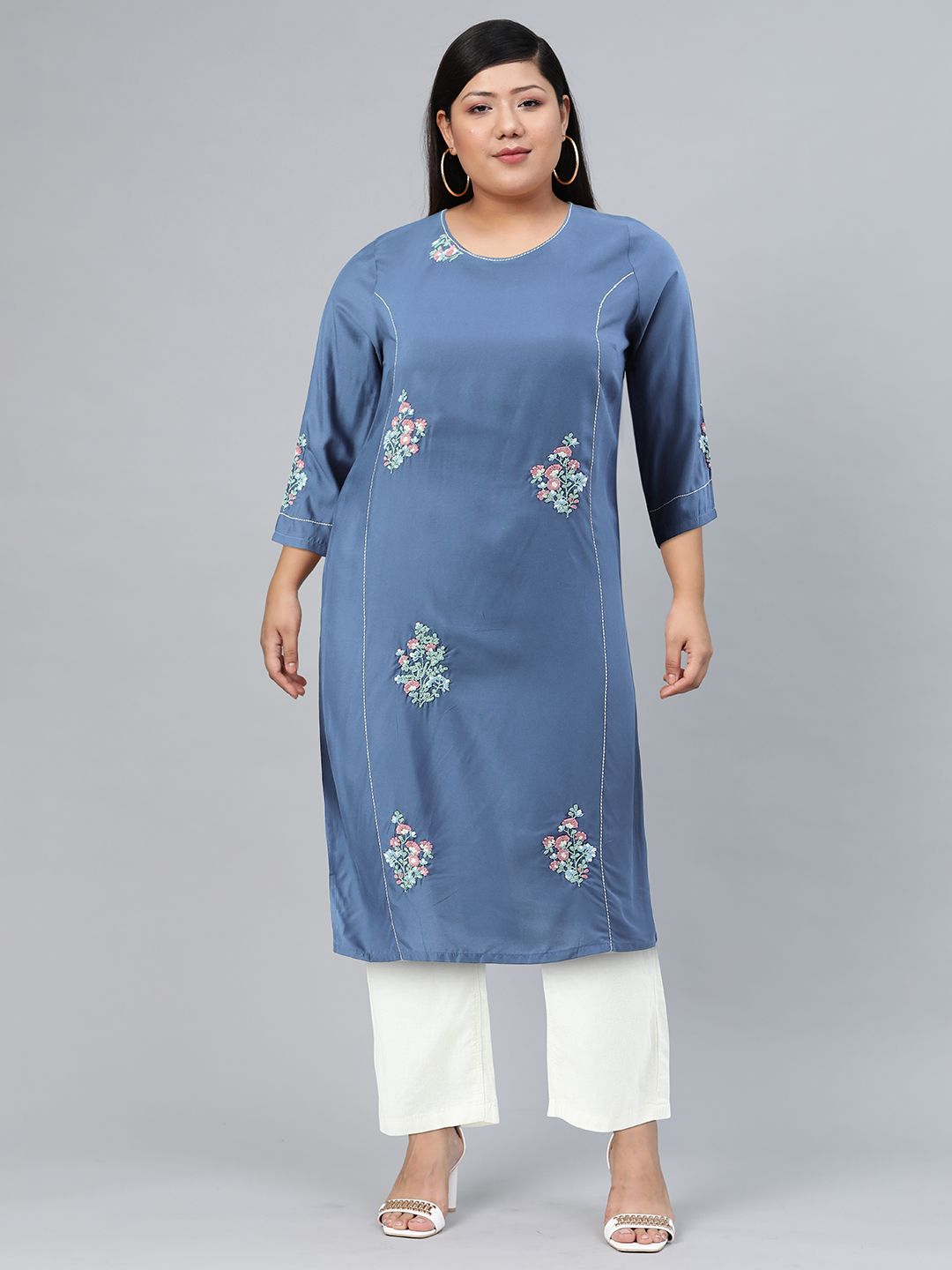 W Women Floral Embroidered Kurta