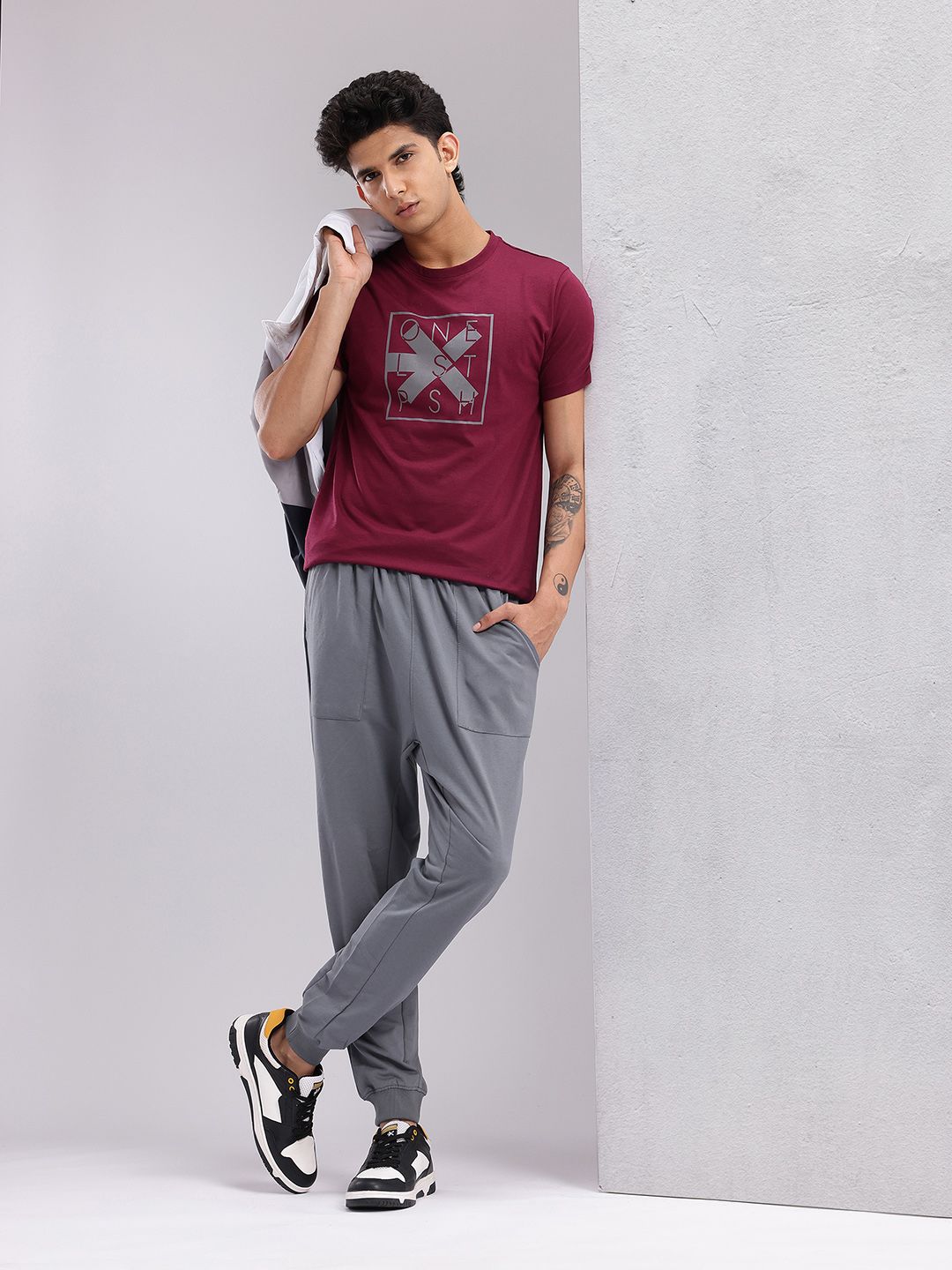 HRX oleh T-Shirt Latihan Hrithik Roshan