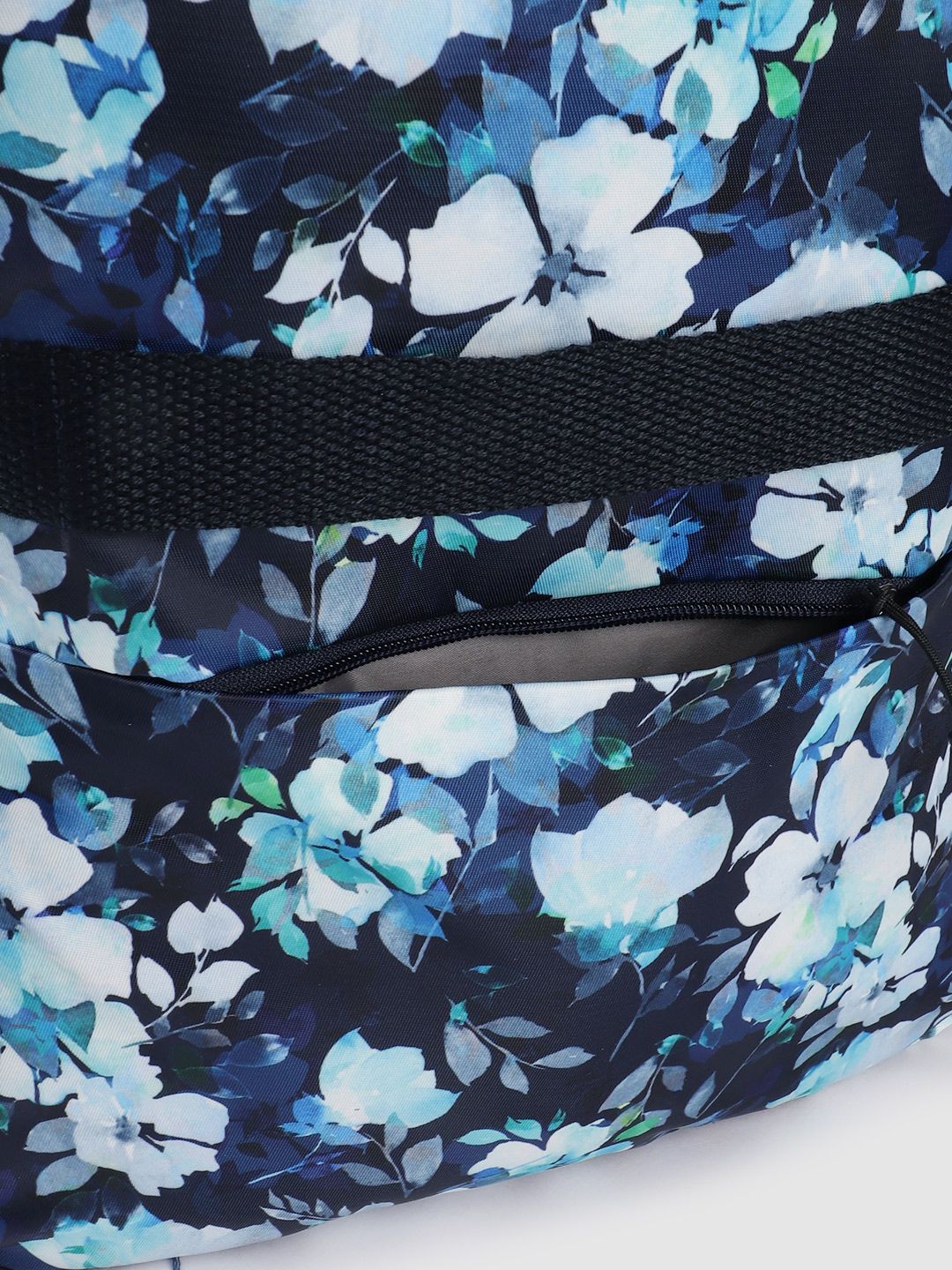 Lino Perros Women Floral Print Backpack