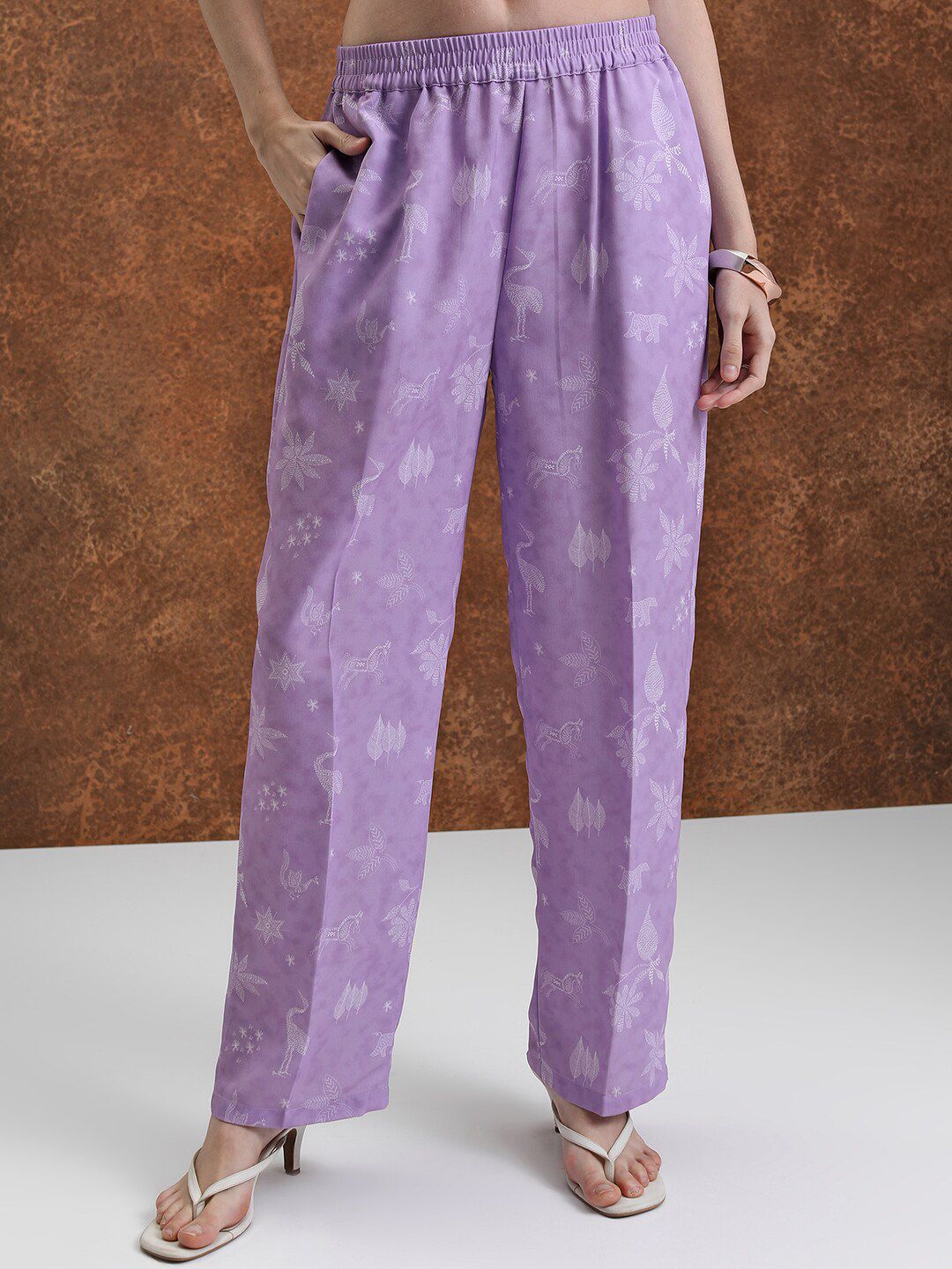 Vishudh Lavender Floral Printed Extended Sleeves Kaftan Tunic With Trousers