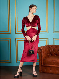 SASSAFRAS Maroon V-Neck Long Sleeves Cut Out Velvet Sheath Midi Dress