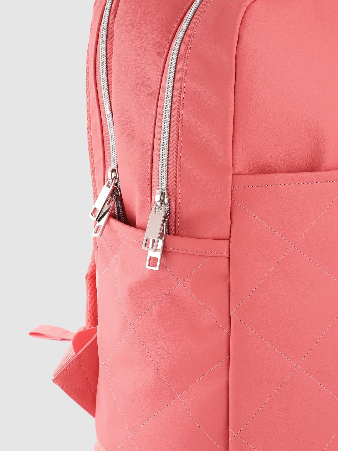 Gear Unisex Vogue Backpack with Anti-Theft Pocket