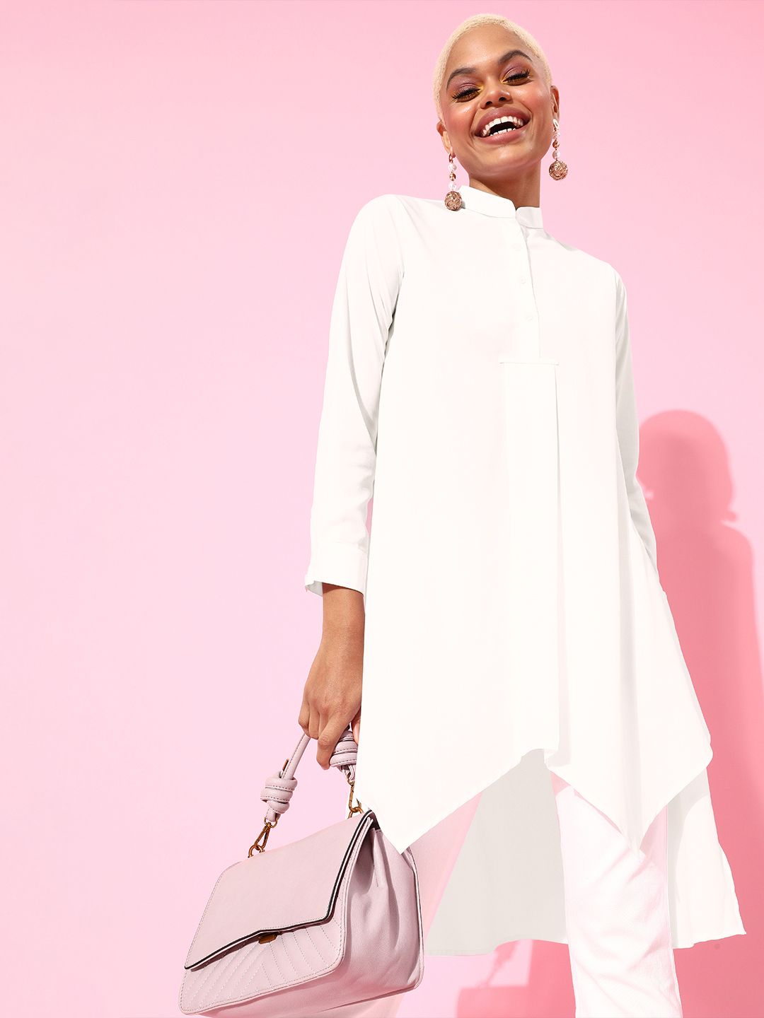 Berrylush Women White Solid Asymmetrical Top