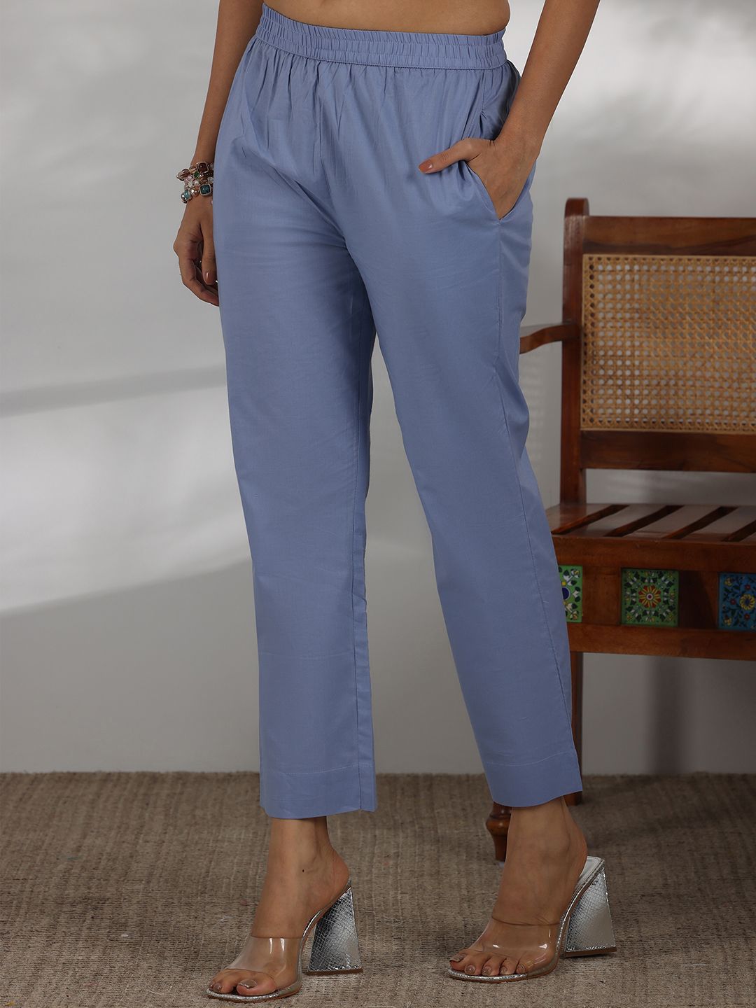 Libas Women Floral Embroidered Regular Thread Work Pure Cotton Kurta with Trousers & With Dupatta