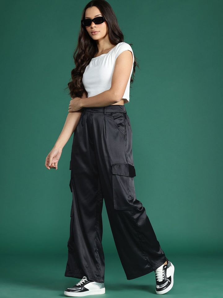 DressBerry Women Satin Finish Cargo Style Pleated Trousers