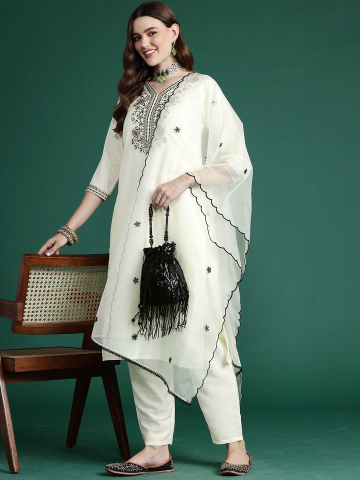 Indo Era Ethnic Motifs Embroidered Zari Kurta With Trousers & Dupatta