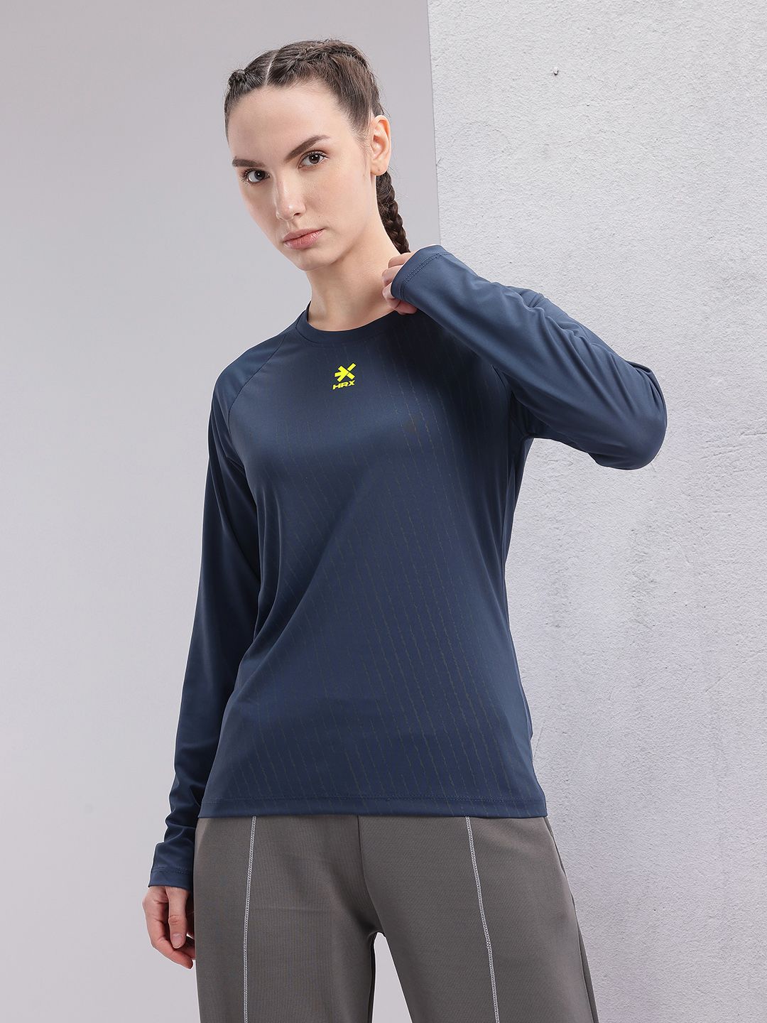 HRX by Hrithik Roshan Striped Raglan Sleeves Rapid-Dry Training T-shirt