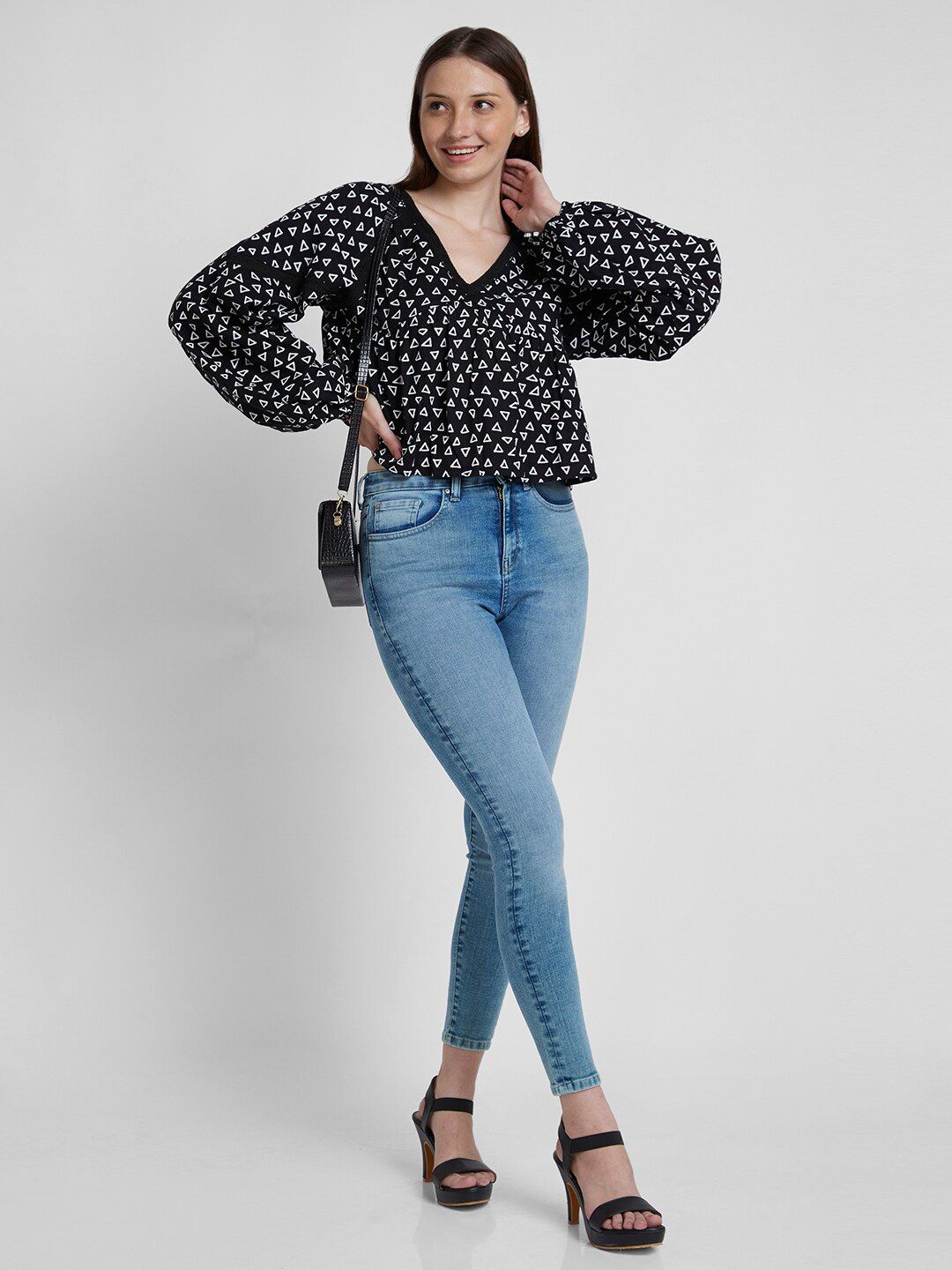 SPYKAR Geometric Printed V-Neck Puff Sleeves Pure Cotton Regular Top