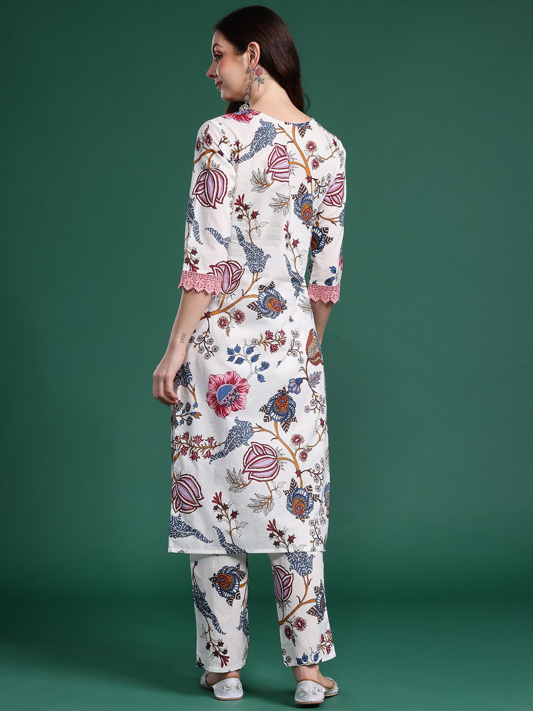 Indo Era Floral Printed Regular Pure Cotton Kurta with Trousers