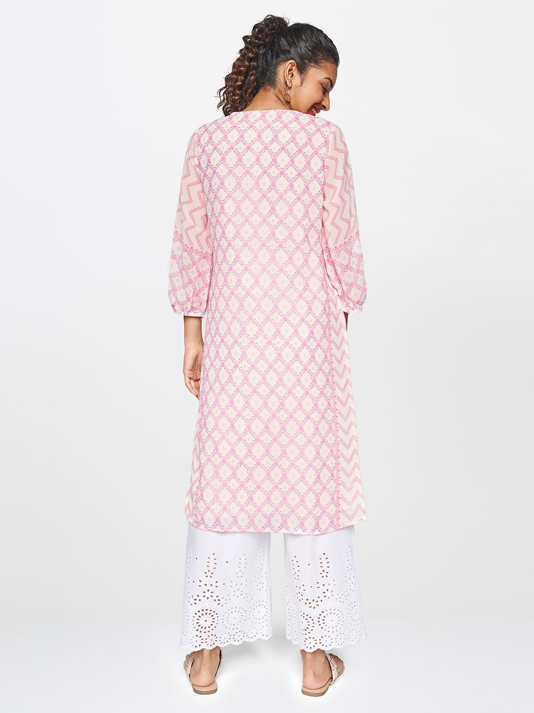 Global Desi Women Cream-Coloured & Pink Floral Printed V-Neck Straight Kurta