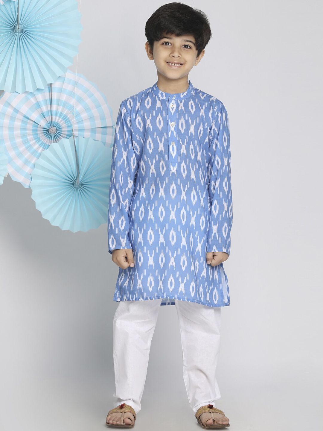 VASTRAMAY Boys Blue Printed Regular Pure Cotton Ikat Kurta with Pyjamas