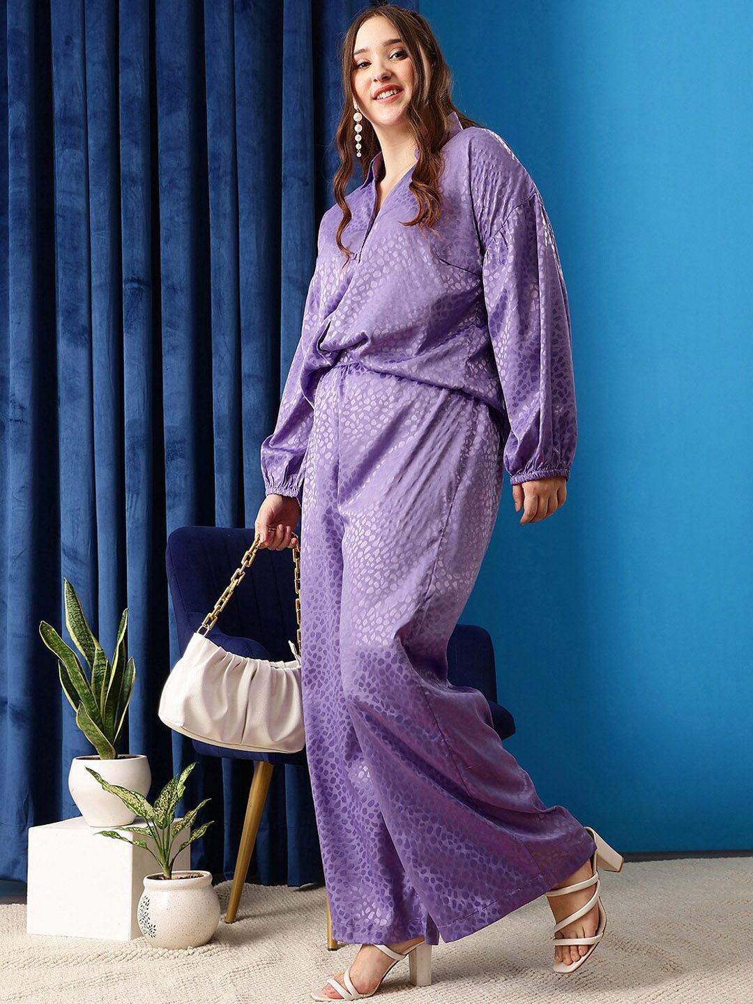 CURVY STREET Women Abstract Printed Loose Fit Trousers