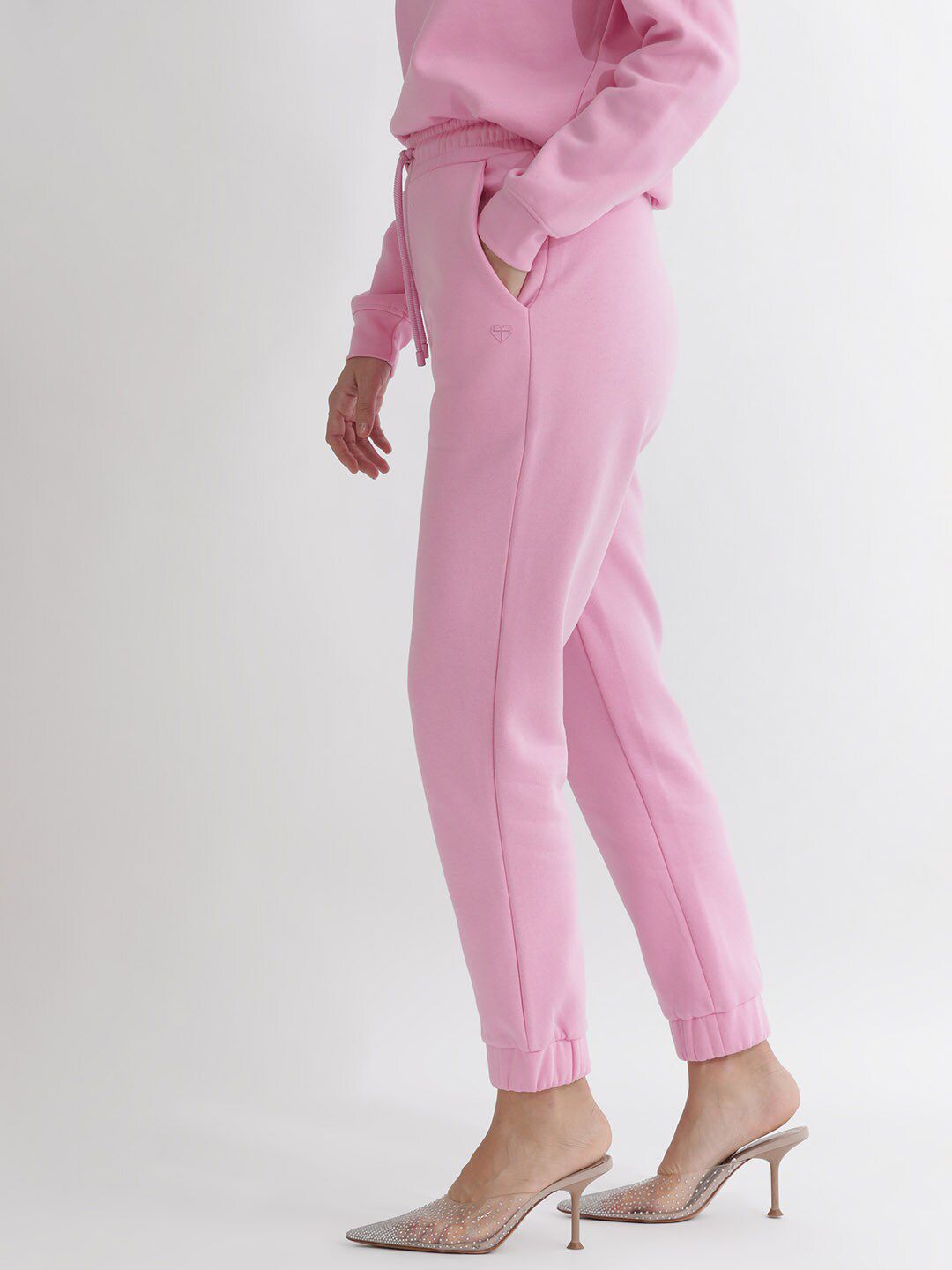 RAREISM Women Slim-Fit Mid-Rise Cotton Joggers