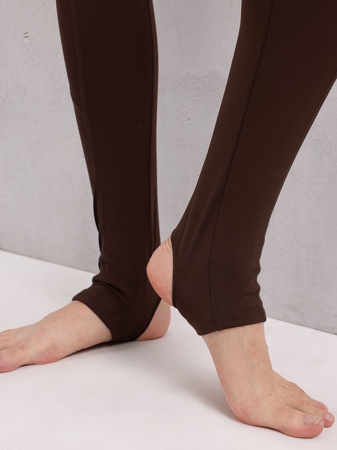 HRX by Hrithik Roshan Women Rapid-Dry Cropped Yoga Tights