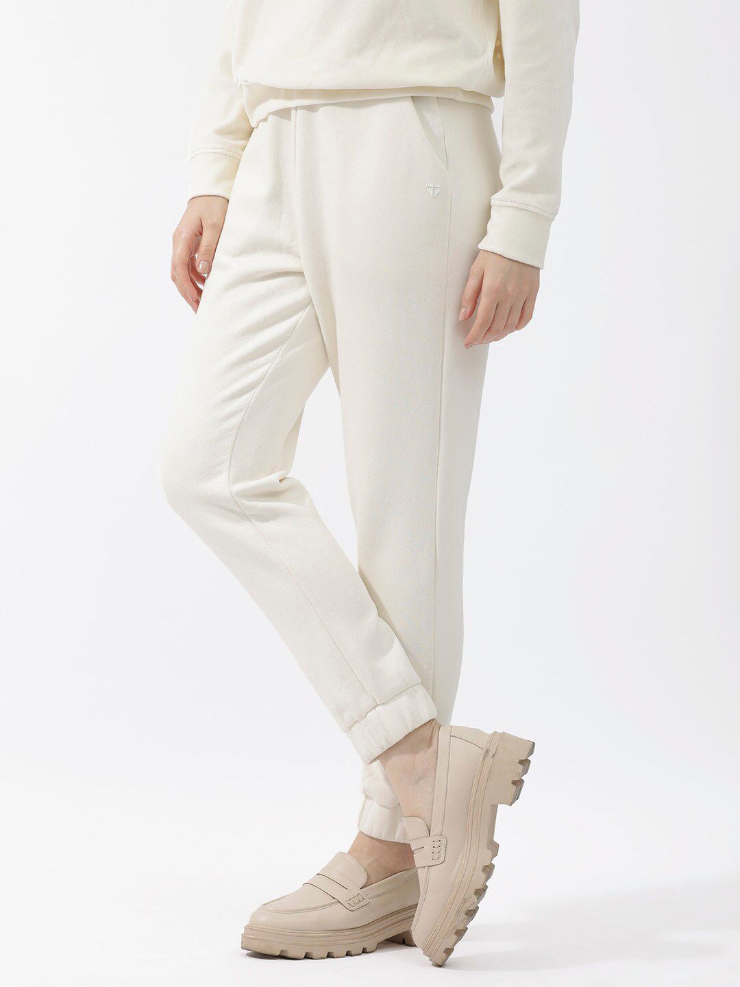 RAREISM Women Mid-Rise Slim-Fit Cotton Joggers