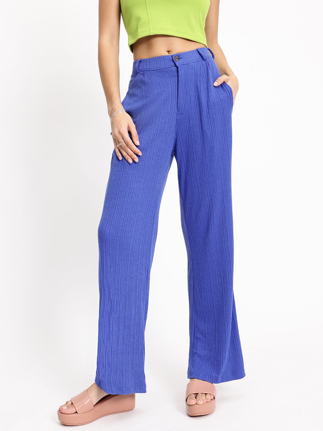 DressBerry Women Plisse Flare Goals Trousers