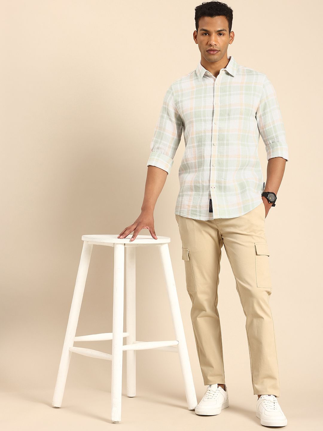 Menjadi kemeja kasual Cotton Slim Manusia Murni