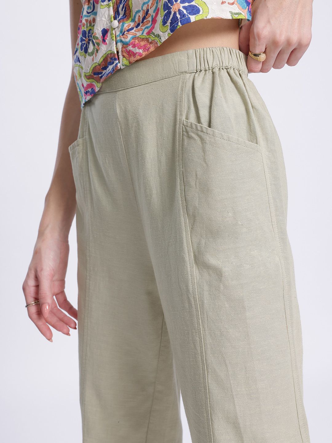 DressBerry Women Elevated Essentials Jogger Style Trousers