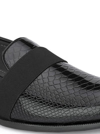 House of Pataudi Men Textured Formal Loafers