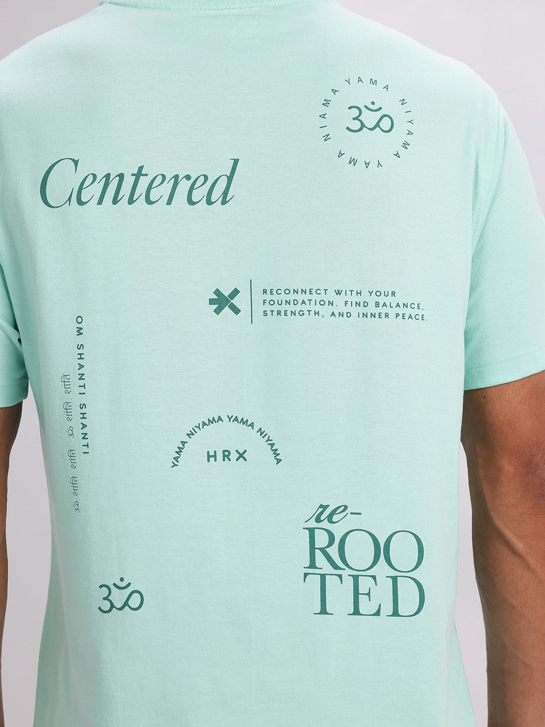 HRX by Hrithik Roshan Conversational Print Drop-Shoulder Sleeves Yoga T-shirt