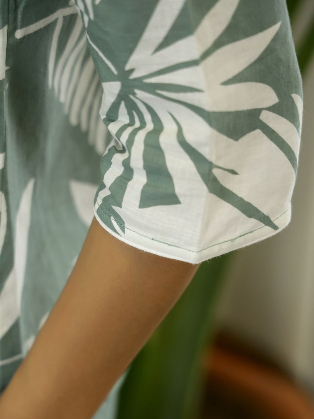 SANSKRUTIHOMES Women Green & White Printed Night suit