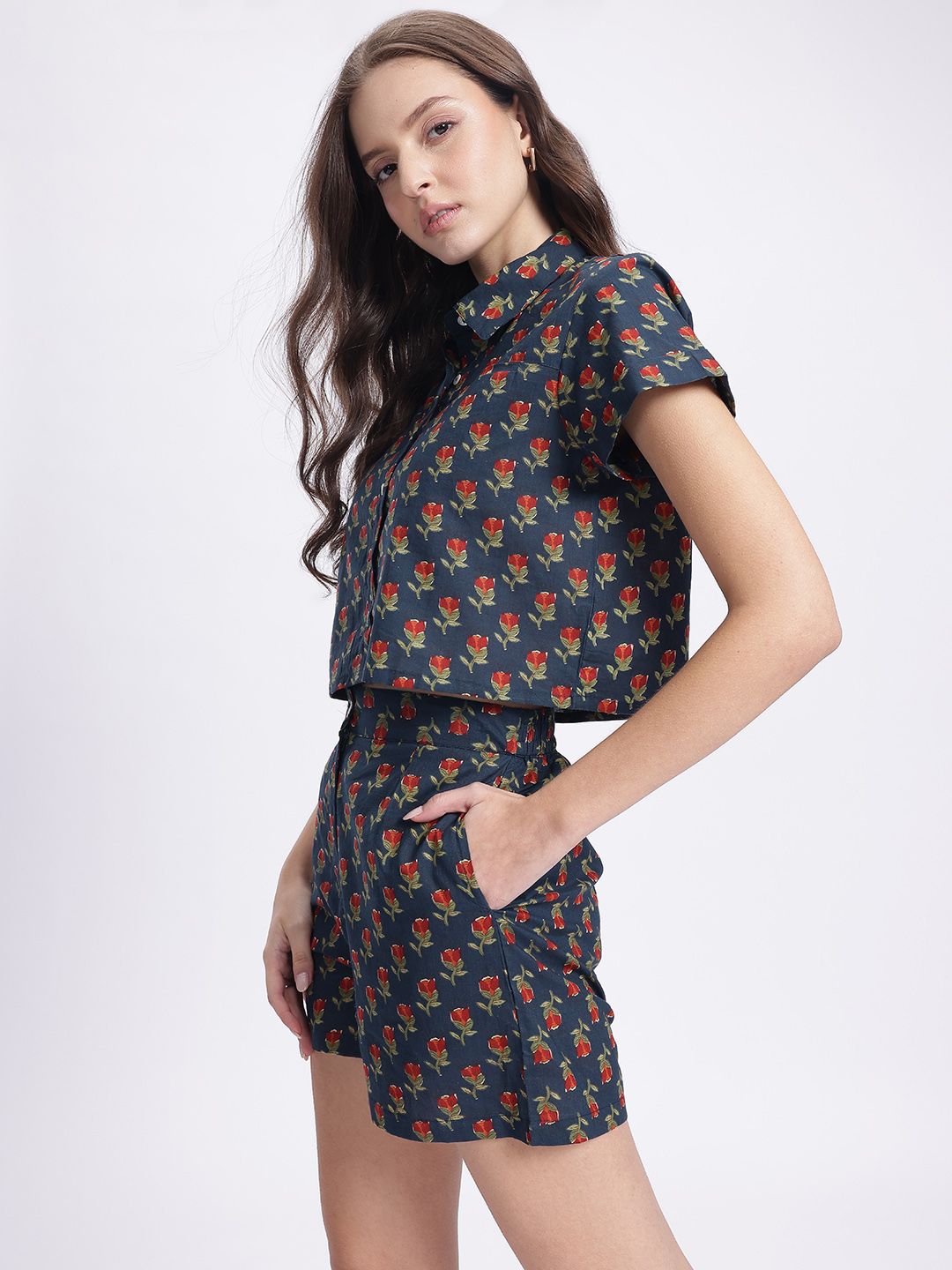 DressBerry Floral Fusion Printed Cropped Co-Ords