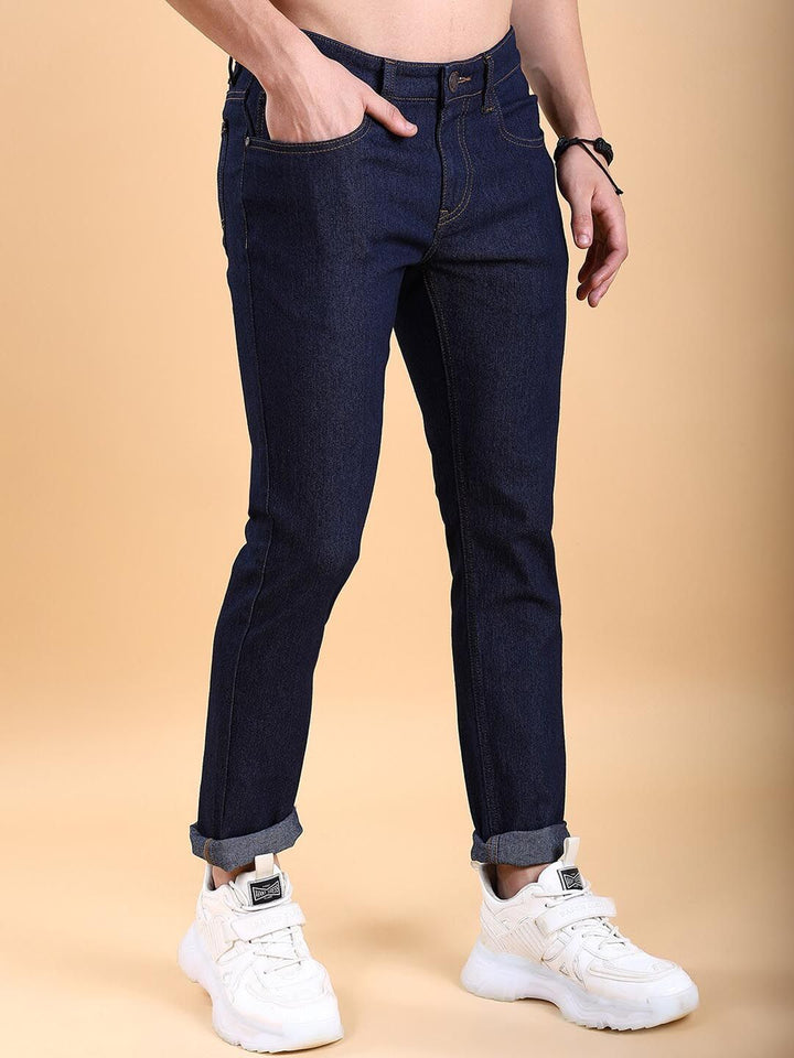 HIGHLANDER Men Slim Straight Fit Mid-Rise Clean Look Stretchable Jeans