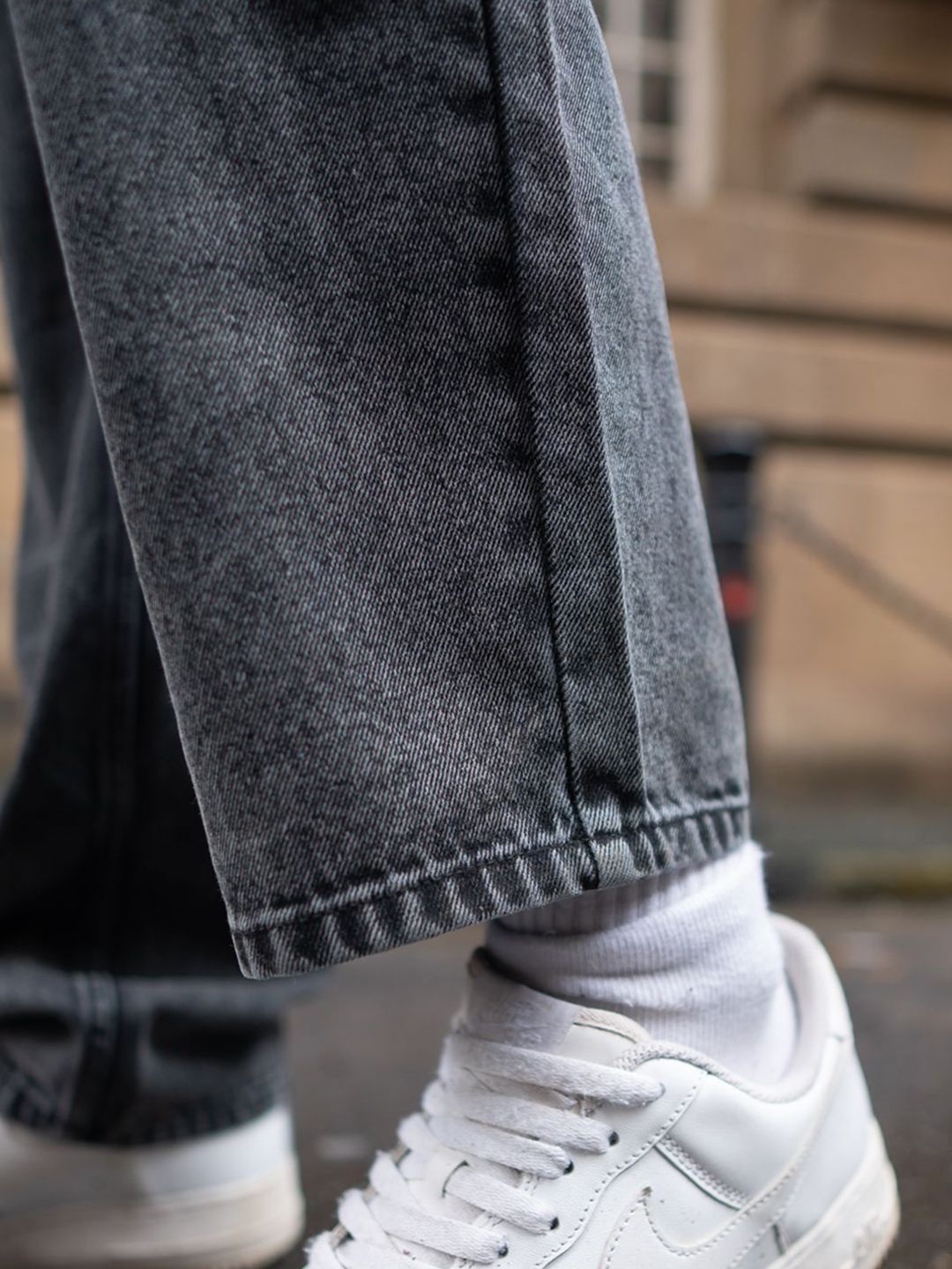 Powerlook Men Cotton Mid-Rise Baggy Comfort Fit Light Fade Jeans