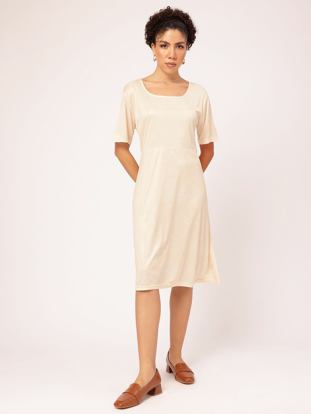 DressBerry Sheath Dress