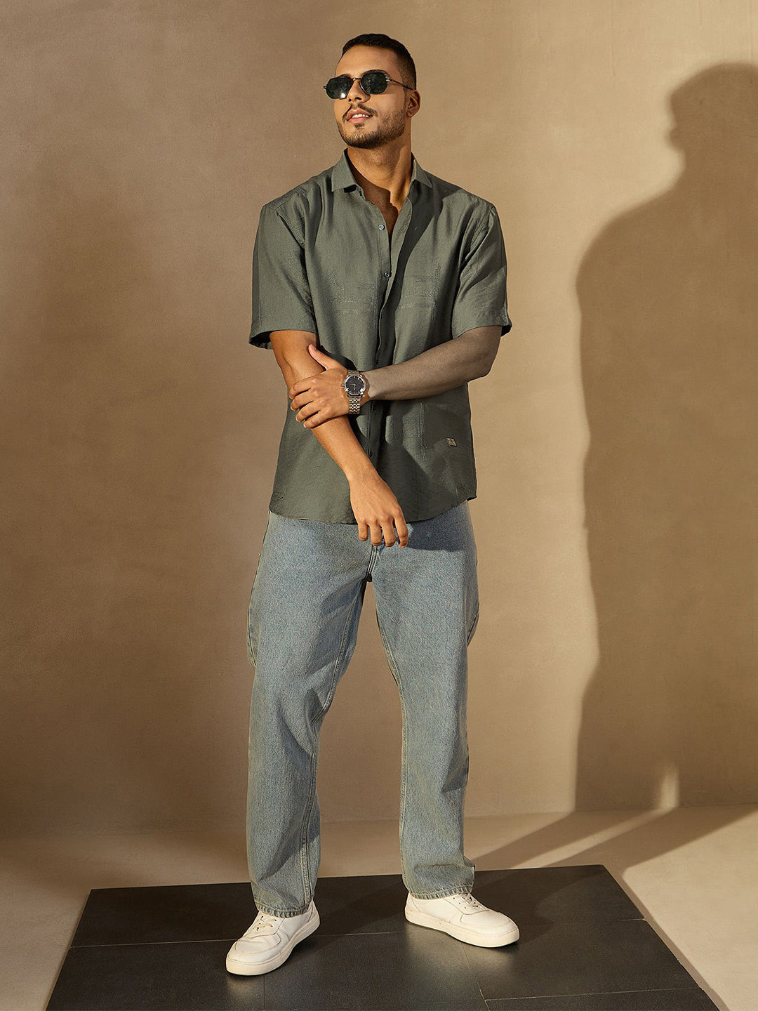 DENNISON Men Solid Oversized Smart Casual Shirt